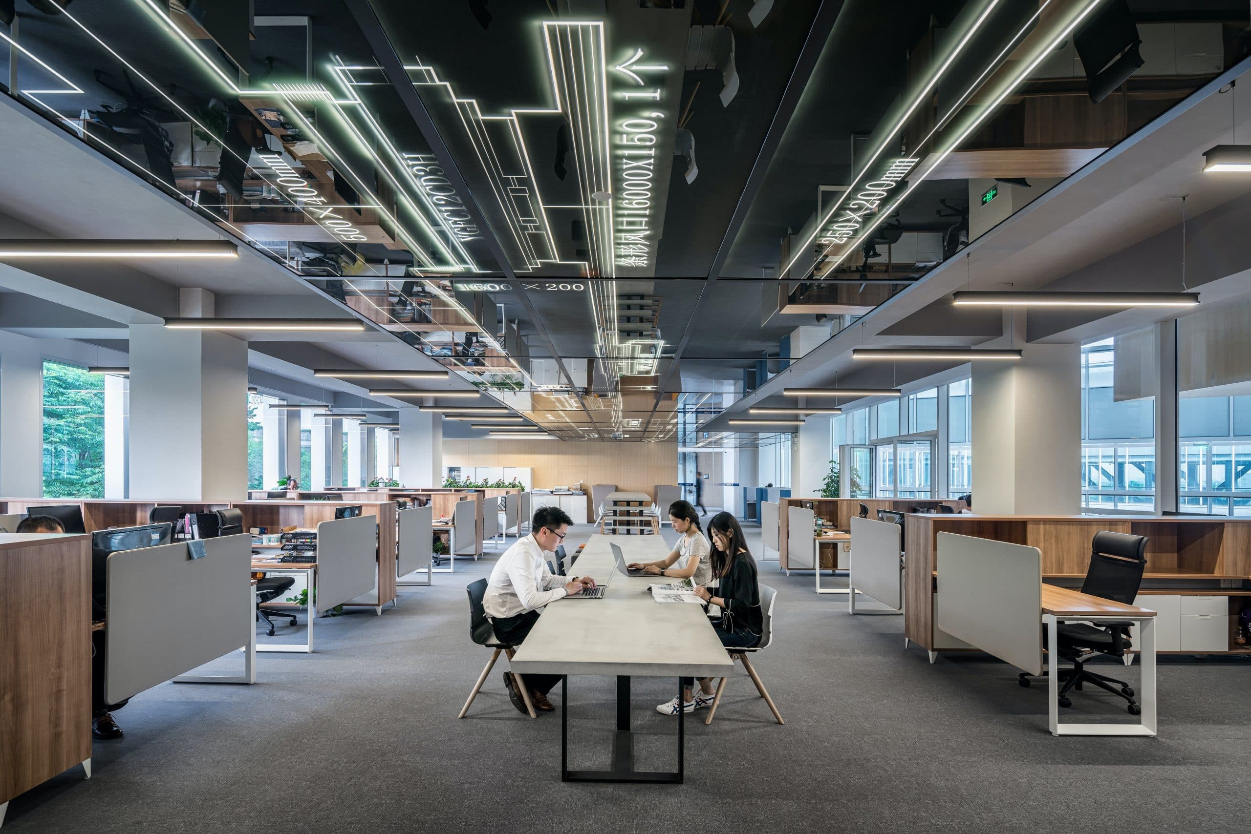 Travail en flex office au sein d'une stratégie de smart building